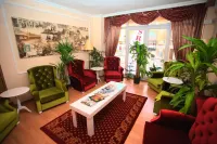 Srf Hotel - parking