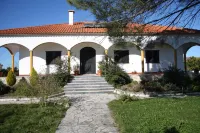 Casa Das Portas Hotels in Santarém