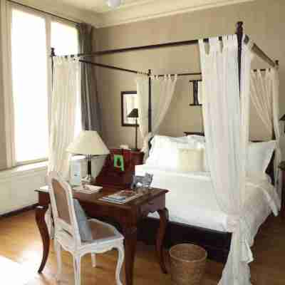 Hotel Recour Rooms