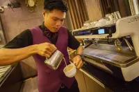 Savan Resorts - bar