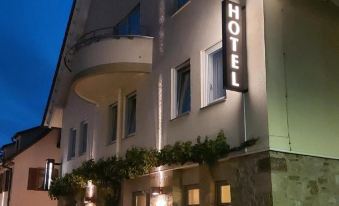 Weinstadt Hotel - Das Original