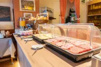 科隆路德施姆飯店 - 早餐