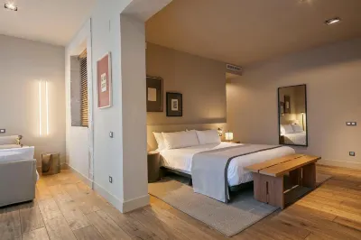 Uma Suites Pau Claris