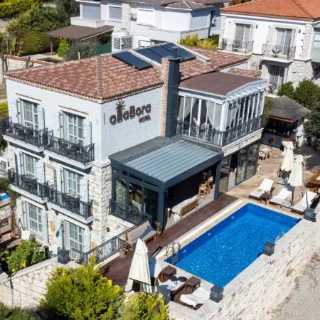 AlaBora Hotel