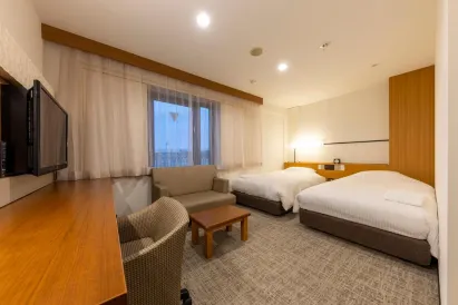 Jr Clement Inn Himeji