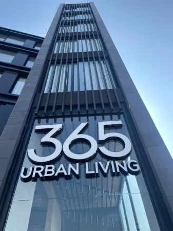 365 UrbanLiving