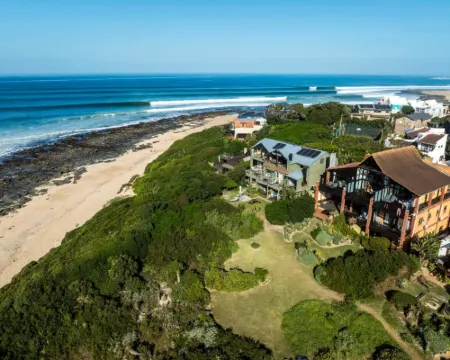 Shaloha Guesthouse on Supertubes Hotels in Jeffreys Bay