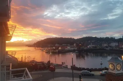 Little Bay View Hotel di 