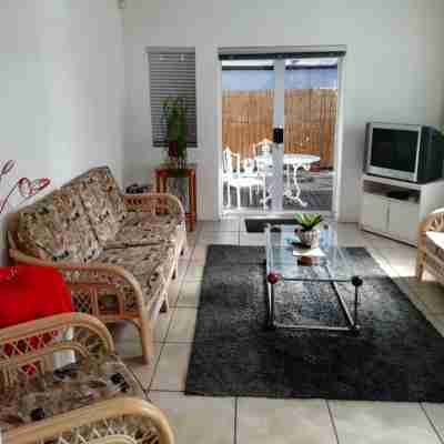 Zen Tree Bed & Breakfast Others