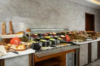STwin Hotel - breakfast