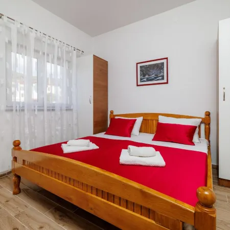 Apartments Pera