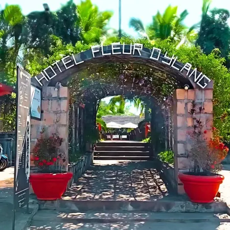 Fleur d'Ylang Hotel
