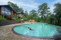 Crystal Kuruva Nature Resort & Spa - Pools