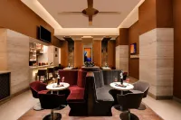 Sandal Suites by Lemon Tree Hotels - 5-Sterne