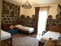 Khoreayi Dzor Hotels in Goris