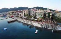 Poseidon Hotel - Adult Only Các khách sạn gần Mustafa Kemal Ataturk