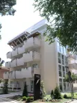 Aparthotel England - Condos