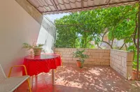 Apartments Bozjidar