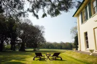 Elm Grove Country House Hotel a Carew