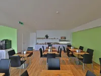 Business & City Hotels near Tabakfabrik