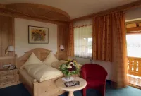 Landhotel Hoisl-Bräu Hotels in Seeshaupt