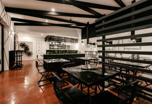 2. D 라 토레 호..