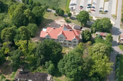 Hotel-Restaurant & Café Waldschlösschen Hotels in der Nähe von Alte Burgschäferei