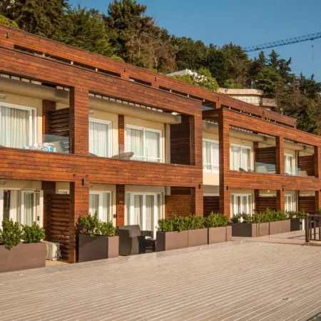 Hotel Mae