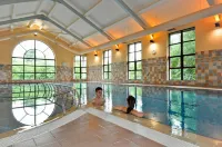 Westport Woods Hotel & Spa - Pools