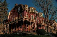 Brickhouse Inn B&B Hotels near Seminary Ridge Museum and Education Center