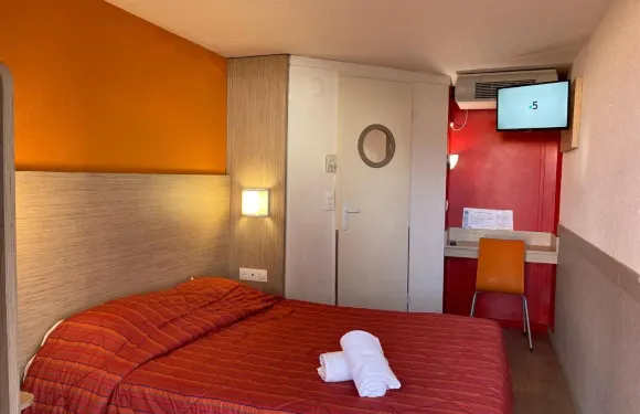 敦刻爾克普瑞米爾經典酒店