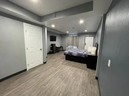 Cornett Motel Отели в г. Вью Парк-Виндзор Хилс