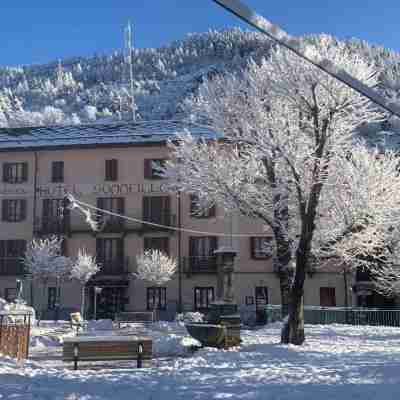 Hotel Sommeiller Hotel Exterior