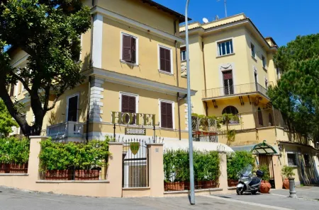 Sourire Hotel