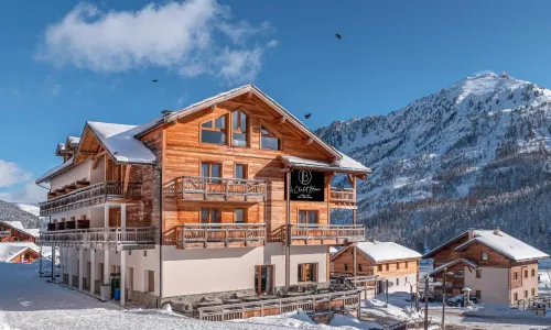 Le Chalet Blanc Hôtel & Spa