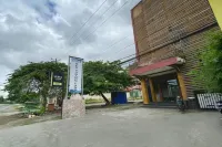 Urbanview Hotel Sabang Land Syariah Jayapura Hotels in Sentani