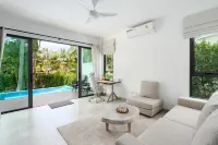 Bougain Villas