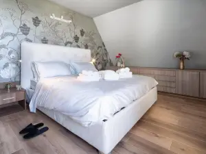 San Raffaele Apartment with Free Parking and Air Conditioning
