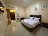 Grand Pandan Hotel Hotels near Putri Island