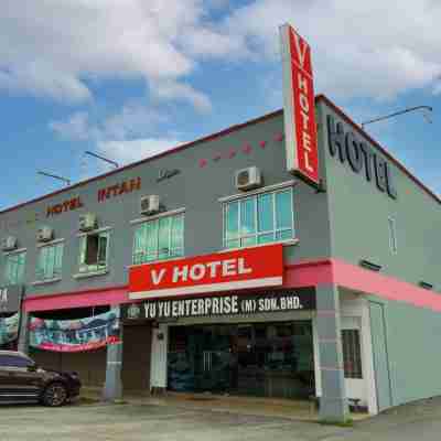 V Hotel Hotel Exterior
