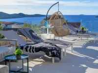 Villa Seven Seas with Heated Pool and Jacuzzi by the Sea Hotels in Razanj