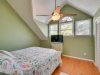 Coastal Vacation Rental - 2 Mi to Huntington Beach Hotels in Murrells Inlet