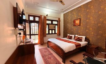 Hotel Mandakini
