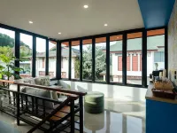 Kewalin hostel Hotels near Koh Phi Phi Viewpoint