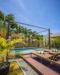 Halamanan Residences - Виллы