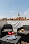Palazzo Schiavoni Residenza d'Epoca & Suite-Apartments