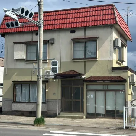 Base Stay Hirosaki Joshi