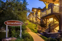 Terracehouse - CoralTree Residence Collection - Airport Shuttle