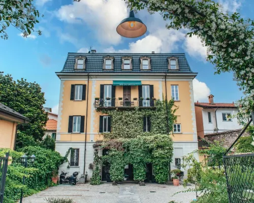 Hotel Villa Aurora Hotels in Verbania