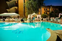 Hotel Olimpia - Pool